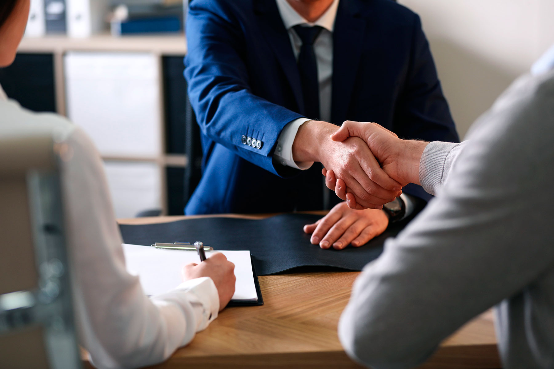 business contract lawyer Irvine, CA